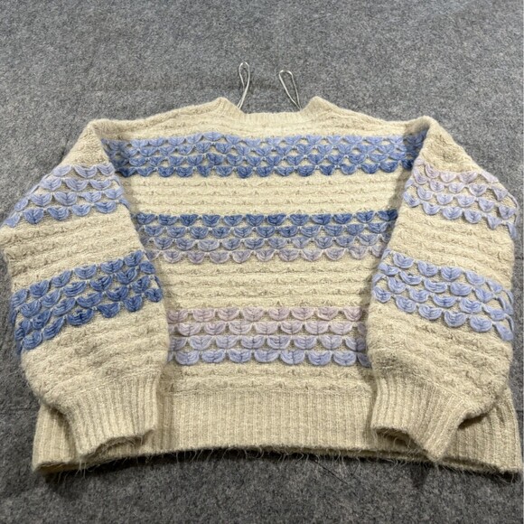 Dreamers by Debut Sweater Ivory Women's Tulips Crew Neck Warm Soft Pullover S/M - Picture 7 of 10